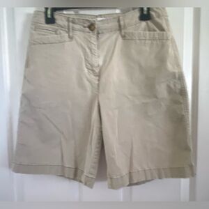 KIM ROGERS .. WOMENS TAN KHAKI SHORTS